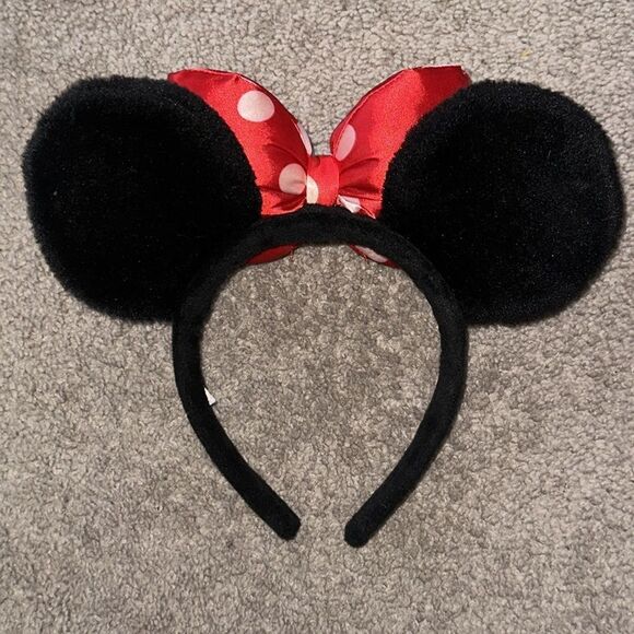 Minnie Mouse Velvet Costume Headband! - Picture 2 of 4